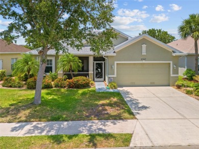 WELL-MAINTAINED 3 BEDROOM, 2 BATH, 2-CAR GARAGE W/ POOL BUILT BY on Maple Leaf Golf and Country Club in Florida - for sale on GolfHomes.com, golf home, golf lot