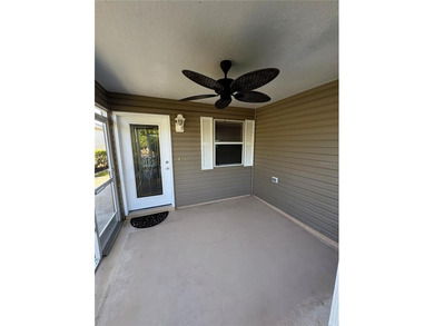 MOVE-IN READY!!!  2008 Cabot Cove Model 2 BR / 2 BA 1.5 Car on Truman Executive Golf Course in Florida - for sale on GolfHomes.com, golf home, golf lot