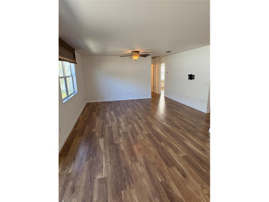 MOVE-IN READY!!!  2008 Cabot Cove Model 2 BR / 2 BA 1.5 Car on Truman Executive Golf Course in Florida - for sale on GolfHomes.com, golf home, golf lot