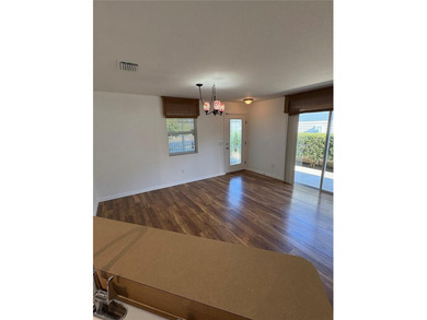 MOVE-IN READY!!!  2008 Cabot Cove Model 2 BR / 2 BA 1.5 Car on Truman Executive Golf Course in Florida - for sale on GolfHomes.com, golf home, golf lot