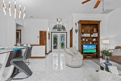 Welcome to your private oasis in the heart of Tarpon Springs! on Tarpon Springs Golf Course in Florida - for sale on GolfHomes.com, golf home, golf lot