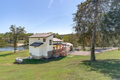 Welcome to Market 101 Emerald Ln of Horseshoe Bend, AR. Situated on The Course At Turkey Mountain in Arkansas - for sale on GolfHomes.com, golf home, golf lot