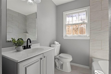 Minutes from Cedar Crest Golf Course, this maintained 3-bedroom on Cedar Crest Golf Course in Texas - for sale on GolfHomes.com, golf home, golf lot