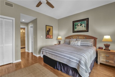 This delightful ground floor condo is the perfect getaway to on Grand Harbor Golf and Country Club in Florida - for sale on GolfHomes.com, golf home, golf lot