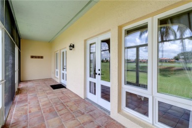 This delightful ground floor condo is the perfect getaway to on Grand Harbor Golf and Country Club in Florida - for sale on GolfHomes.com, golf home, golf lot