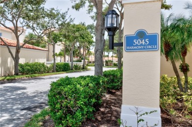 This delightful ground floor condo is the perfect getaway to on Grand Harbor Golf and Country Club in Florida - for sale on GolfHomes.com, golf home, golf lot