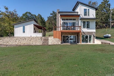 Welcome to Market 101 Emerald Ln of Horseshoe Bend, AR. Situated on The Course At Turkey Mountain in Arkansas - for sale on GolfHomes.com, golf home, golf lot