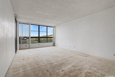 City Convenience meets resort-style living at Plaza Landmark on Honolulu Country Club in Hawaii - for sale on GolfHomes.com, golf home, golf lot