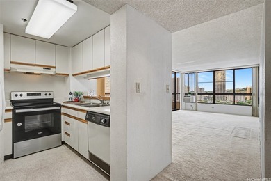 City Convenience meets resort-style living at Plaza Landmark on Honolulu Country Club in Hawaii - for sale on GolfHomes.com, golf home, golf lot