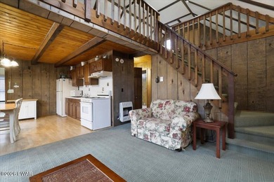 Charming Chalet in The Hideout - Surrounded by NatureThis on The Hideout Golf in Pennsylvania - for sale on GolfHomes.com, golf home, golf lot