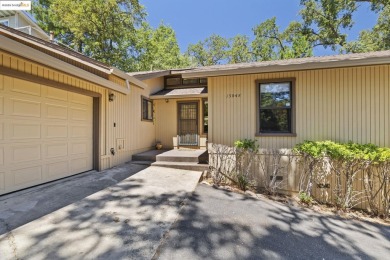 Turnkey Renovated Home in Pine Mountain Lake - Fully Furnished on Pine Mountain Lake Country Club in California - for sale on GolfHomes.com, golf home, golf lot