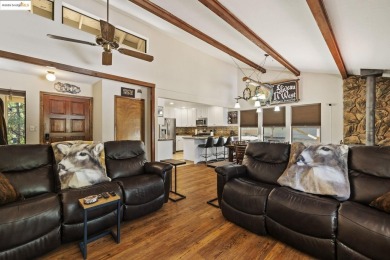 Turnkey Renovated Home in Pine Mountain Lake - Fully Furnished on Pine Mountain Lake Country Club in California - for sale on GolfHomes.com, golf home, golf lot