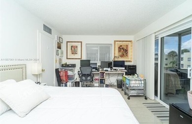 Updated 1BR/1.1/2 BA Condo in meticulously maintained Normandy D on  in Florida - for sale on GolfHomes.com, golf home, golf lot