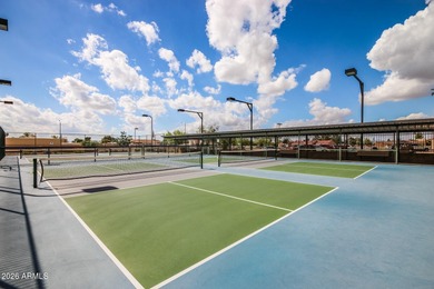 Just bring your toothbrush to this REMODELED, FULLY FURNISHED on Sun City-Willow Creek / Willow Brook  in Arizona - for sale on GolfHomes.com, golf home, golf lot