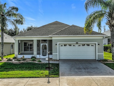 Stunning Grand Cypress in Glendale Village - a beautifully on Plantation Golf Club in Florida - for sale on GolfHomes.com, golf home, golf lot