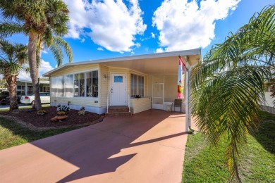 So adorable you'll feel right at home. Move in ready, tastefully on Maple Leaf Golf and Country Club in Florida - for sale on GolfHomes.com, golf home, golf lot