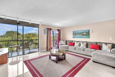 Spacious 3-bedroom, 2-bath corner unit located on the top floor on Woodlands Country Club in Florida - for sale on GolfHomes.com, golf home, golf lot