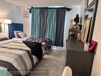 Large 1 Bedroom /1 & 1/2 Baths in a gated community! This well on Inverrary Country Club in Florida - for sale on GolfHomes.com, golf home, golf lot