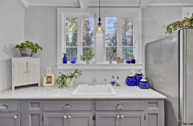 Perhaps the 2nd oldest home in Summerville, the historic on Miler Country Club in South Carolina - for sale on GolfHomes.com, golf home, golf lot