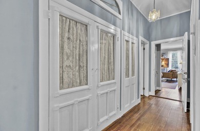 Perhaps the 2nd oldest home in Summerville, the historic on Miler Country Club in South Carolina - for sale on GolfHomes.com, golf home, golf lot