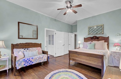 Perhaps the 2nd oldest home in Summerville, the historic on Miler Country Club in South Carolina - for sale on GolfHomes.com, golf home, golf lot