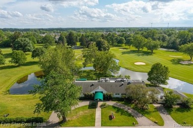 Fantastic Move-In-Ready Ranch Style Bungalow Home.  Many on Twin Beach Country Club in Michigan - for sale on GolfHomes.com, golf home, golf lot