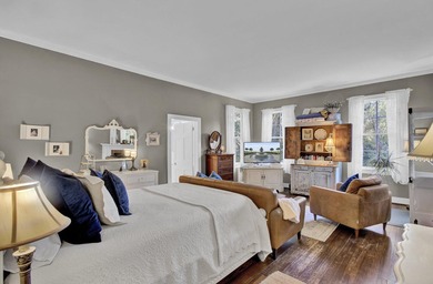 Perhaps the 2nd oldest home in Summerville, the historic on Miler Country Club in South Carolina - for sale on GolfHomes.com, golf home, golf lot