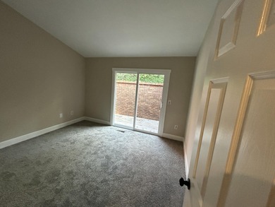 Griffin Gate Townhome, on the golf course, This home has been on Griffin Gate Golf Resort in Kentucky - for sale on GolfHomes.com, golf home, golf lot