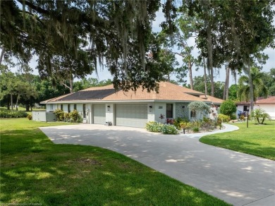 Sebring Florida: Golf Hammock, A Golf Course Community, Is the on Golf Hammock Country Club in Florida - for sale on GolfHomes.com, golf home, golf lot