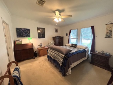 ***This home is located within a 55+ resort style leased land on Big Cypress Golf and Country Club in Florida - for sale on GolfHomes.com, golf home, golf lot