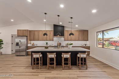 E X Q U I S I T E Golf Course Residence. Inside, you'll find a on Briarwood Country Club in Arizona - for sale on GolfHomes.com, golf home, golf lot