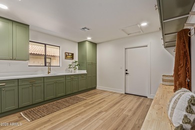 E X Q U I S I T E Golf Course Residence. Inside, you'll find a on Briarwood Country Club in Arizona - for sale on GolfHomes.com, golf home, golf lot