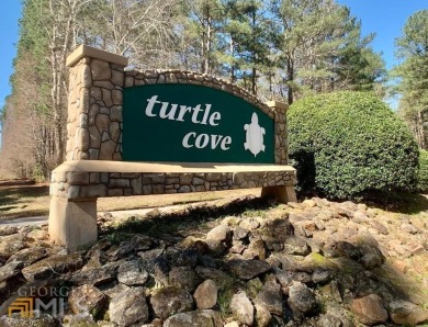 Great location on Nighthawk CT in Turtle Cove! SELLER IS WILLING on Turtle Cove Golf Course in Georgia - for sale on GolfHomes.com, golf home, golf lot