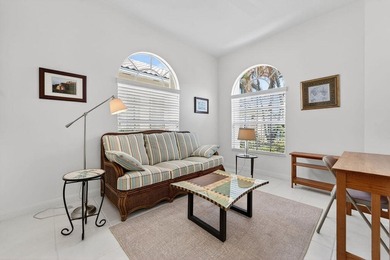 Beautifully maintained 3-bedroom + den, 2.5-bath Oakmont model on Lost Lake Golf Club in Florida - for sale on GolfHomes.com, golf home, golf lot