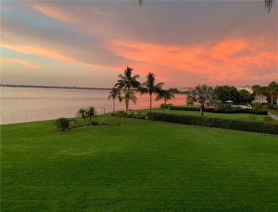NOW IS YOUR TIME TO OWN A PIECE OF PARADISE!
This 2 bedroom 2 on Isla Del Sol Yacht and Country Club in Florida - for sale on GolfHomes.com, golf home, golf lot