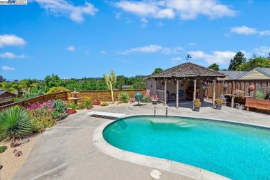 Gorgeous custom built home in the Proctor School area with large on Willow Park Golf Course in California - for sale on GolfHomes.com, golf home, golf lot