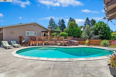 Gorgeous custom built home in the Proctor School area with large on Willow Park Golf Course in California - for sale on GolfHomes.com, golf home, golf lot