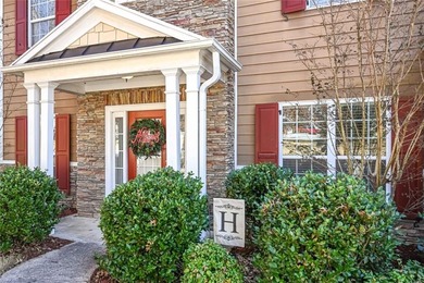 Great opportunity for a large family 5 bedrooms 3 baths. Large on Mirror Lake Golf Club in Georgia - for sale on GolfHomes.com, golf home, golf lot