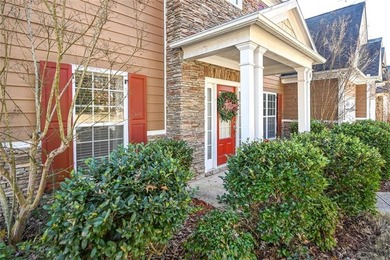 Great opportunity for a large family 5 bedrooms 3 baths. Large on Mirror Lake Golf Club in Georgia - for sale on GolfHomes.com, golf home, golf lot