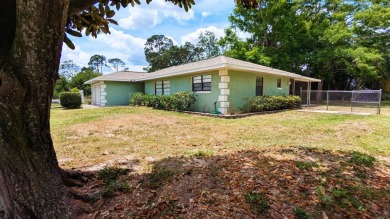 Welcome to this beautifully maintained 2-bedroom, 2-bathroom on Placid Lakes Country Club in Florida - for sale on GolfHomes.com, golf home, golf lot