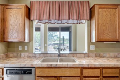 Welcome to 41604 N Cedar Chase Rd in Anthem Country Club.  This on Anthem Golf and Country Club  in Arizona - for sale on GolfHomes.com, golf home, golf lot