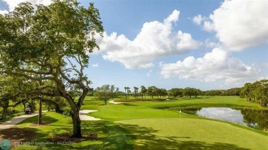 Prime Broken Sound Country Club Residence!
Elegant 3+ bedroom on Broken Sound Golf and Club  in Florida - for sale on GolfHomes.com, golf home, golf lot