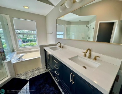 Prime Broken Sound Country Club Residence!
Elegant 3+ bedroom on Broken Sound Golf and Club  in Florida - for sale on GolfHomes.com, golf home, golf lot
