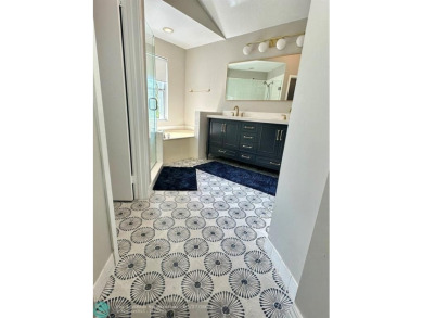 Prime Broken Sound Country Club Residence!
Elegant 3+ bedroom on Broken Sound Golf and Club  in Florida - for sale on GolfHomes.com, golf home, golf lot