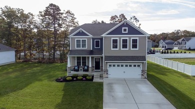 Harbor Pines Beauty! Pristine DR Horton Hadley Model, spacious on Harbor Pines Golf Club in New Jersey - for sale on GolfHomes.com, golf home, golf lot