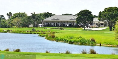 Prime Broken Sound Country Club Residence!
Elegant 3+ bedroom on Broken Sound Golf and Club  in Florida - for sale on GolfHomes.com, golf home, golf lot