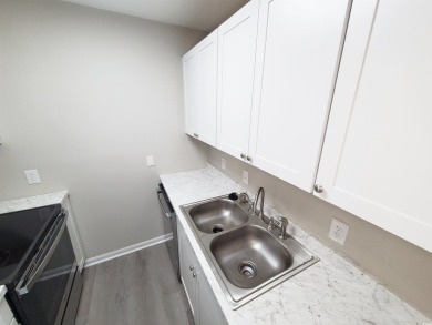 Newly updated 1st-floor condo located in the Myrtle Beach Golf & on Heron Point Golf Club in South Carolina - for sale on GolfHomes.com, golf home, golf lot