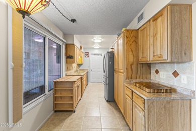 This beautifully maintained 2-bedroom, 2-bath home in Sun City on Sun City-Willow Creek / Willow Brook  in Arizona - for sale on GolfHomes.com, golf home, golf lot