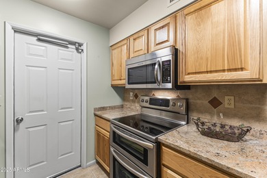 This beautifully maintained 2-bedroom, 2-bath home in Sun City on Sun City-Willow Creek / Willow Brook  in Arizona - for sale on GolfHomes.com, golf home, golf lot