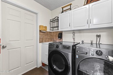 This beautifully maintained 2-bedroom, 2-bath home in Sun City on Sun City-Willow Creek / Willow Brook  in Arizona - for sale on GolfHomes.com, golf home, golf lot